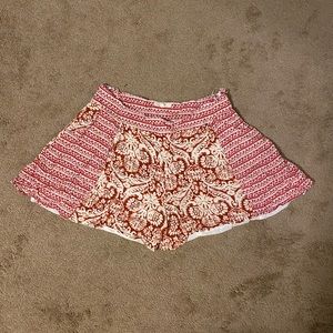 Mystree • Patterned Lined Flare Shorts • Large